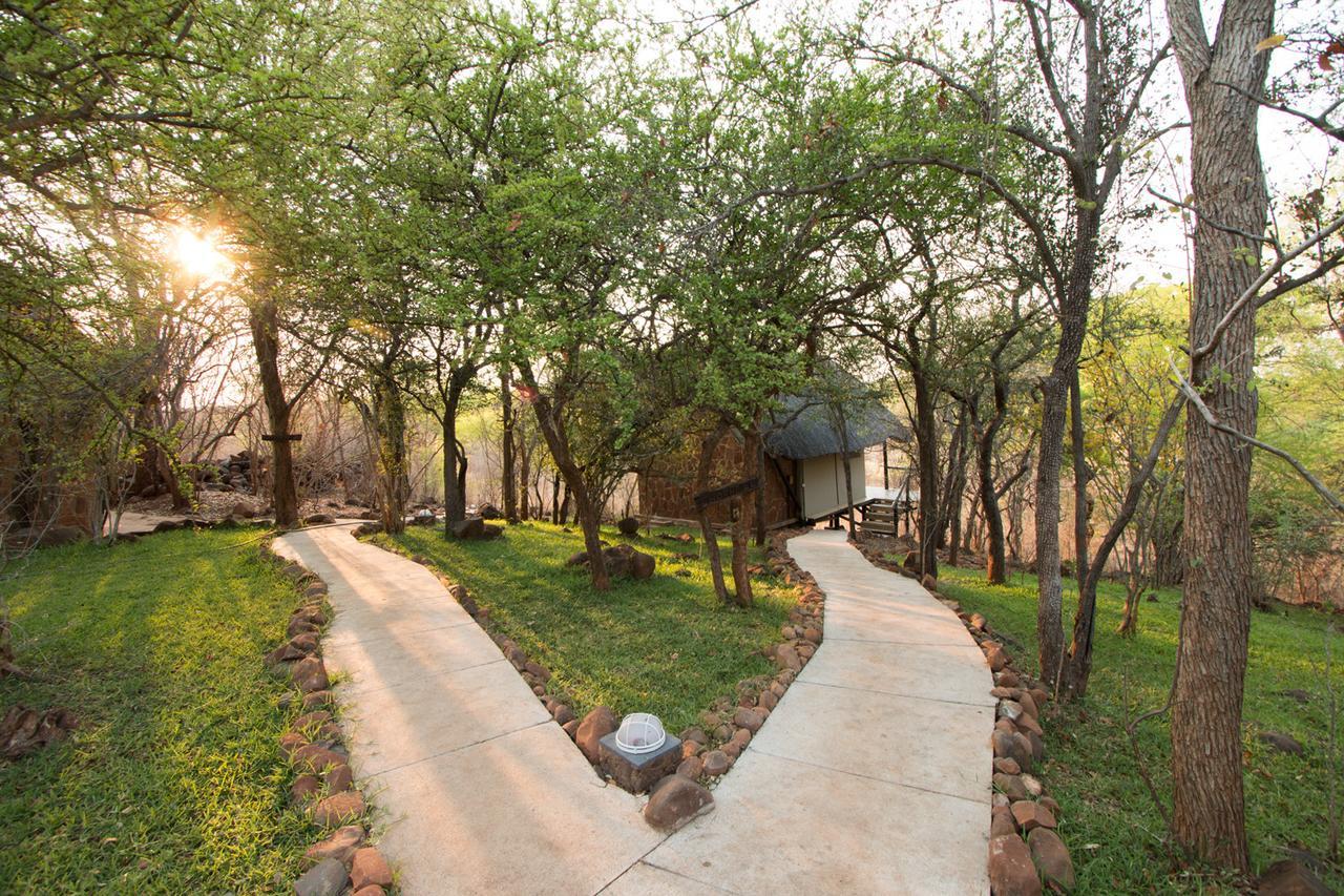 Masuwe Lodge วิกตอเรียฟอลส์ ภายนอก รูปภาพ